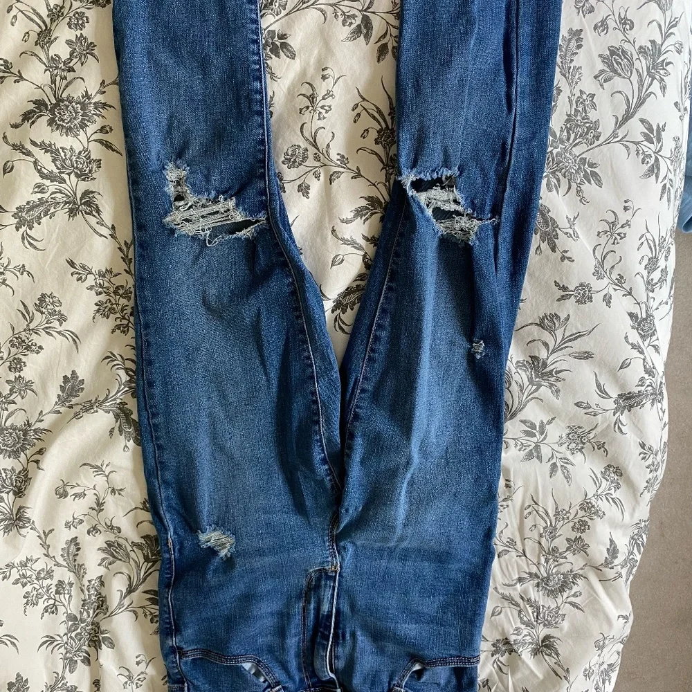 Jeans - Picture 9 of 14